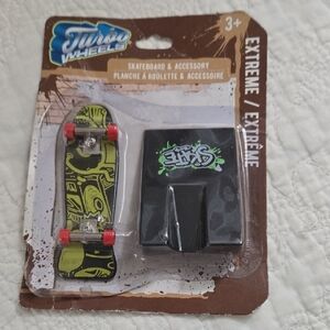 Turbo Wheels Skateboard and Accessory Set